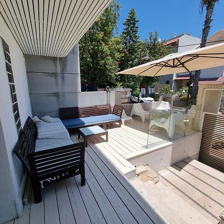 וילה אברמוביץ Vila Rishon Leziyyon Exterior foto